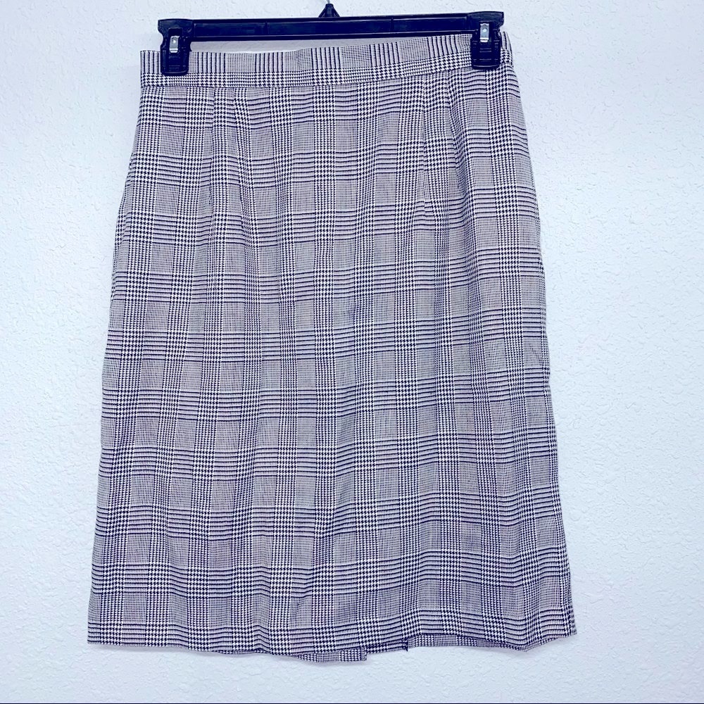 Juniors A line mini plaid mini skirt sz 11/12